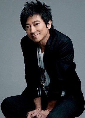 孙耀威简谱_孙耀威年轻