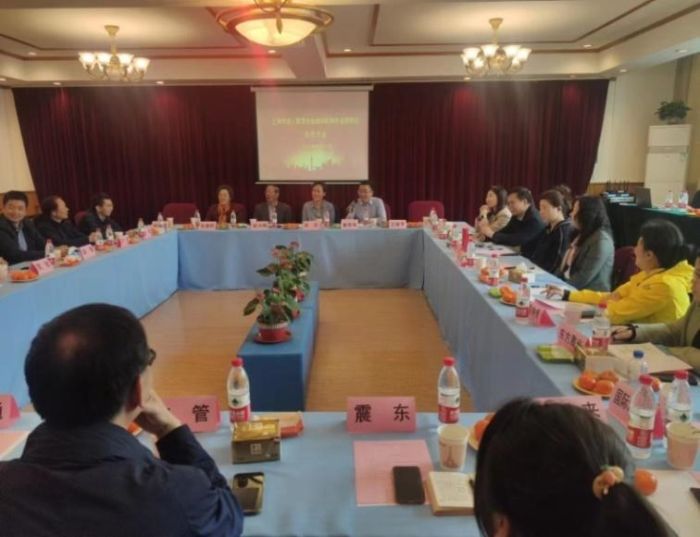 成人高考报名新动态：轻松入学，提升自我路更宽