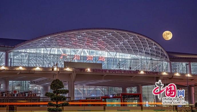 春运中“乡愁”回响，大湾区“追梦”乐章