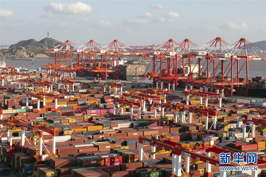 Containerumschlag im Hafen von Shanghai mit neuem Rekord_China.org.cn