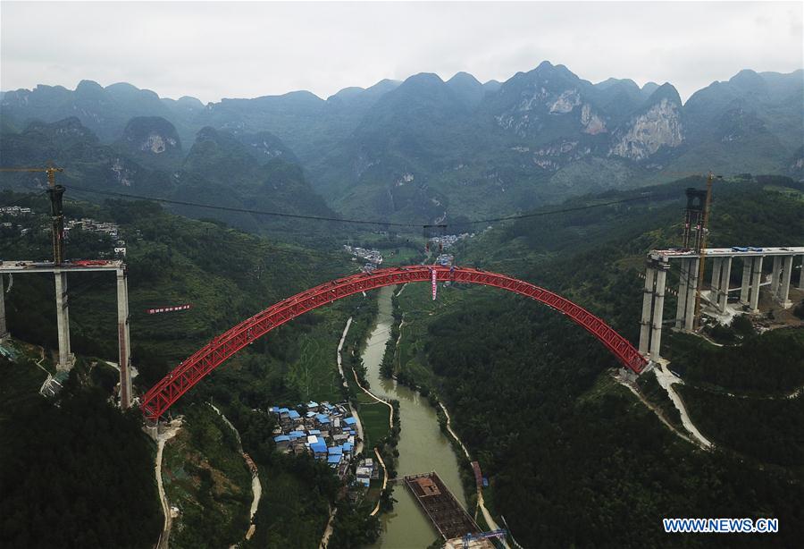 Daxiaojing Bridge in SW China's Guizhou- China.org.cn