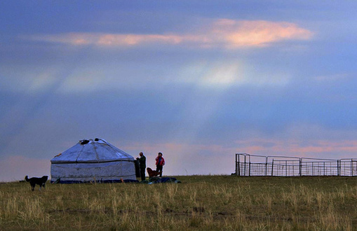 Hulunbuir Grassland in China's Inner Mongolia - China.org.cn