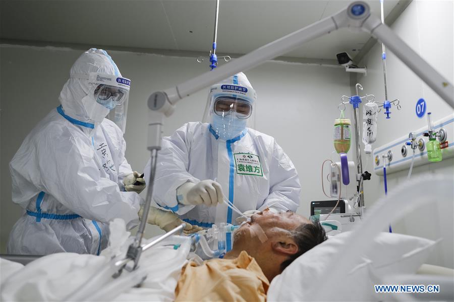 Pic story of Yuan Weifang, an experienced ICU nurse at Leishenshan ...