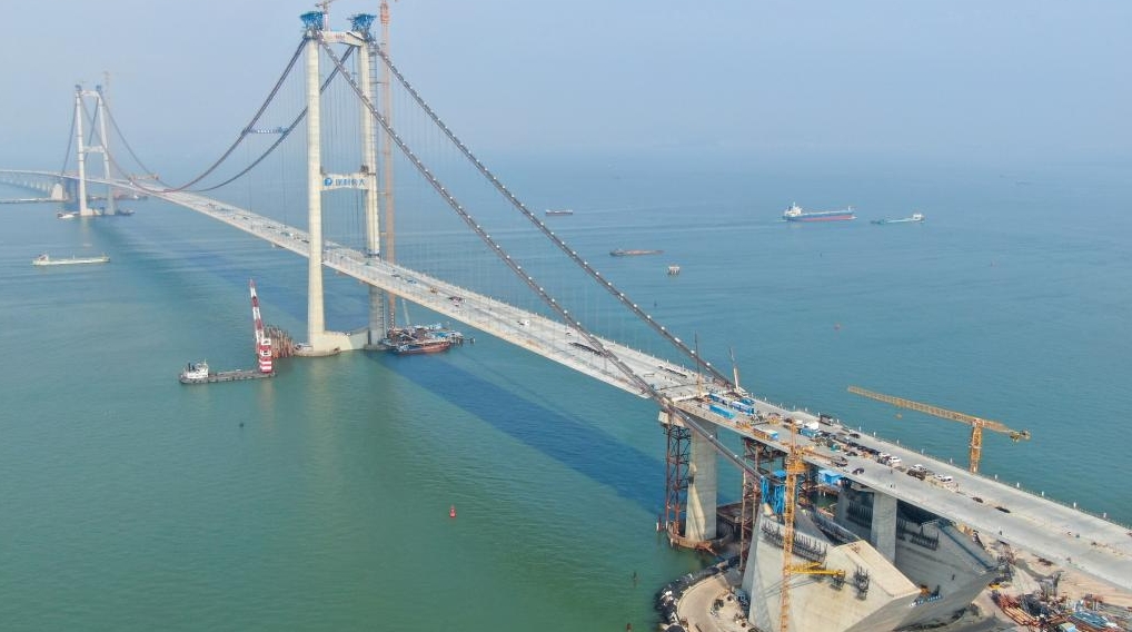 Lingdingyang bridge in south China gets its final segments joined ...