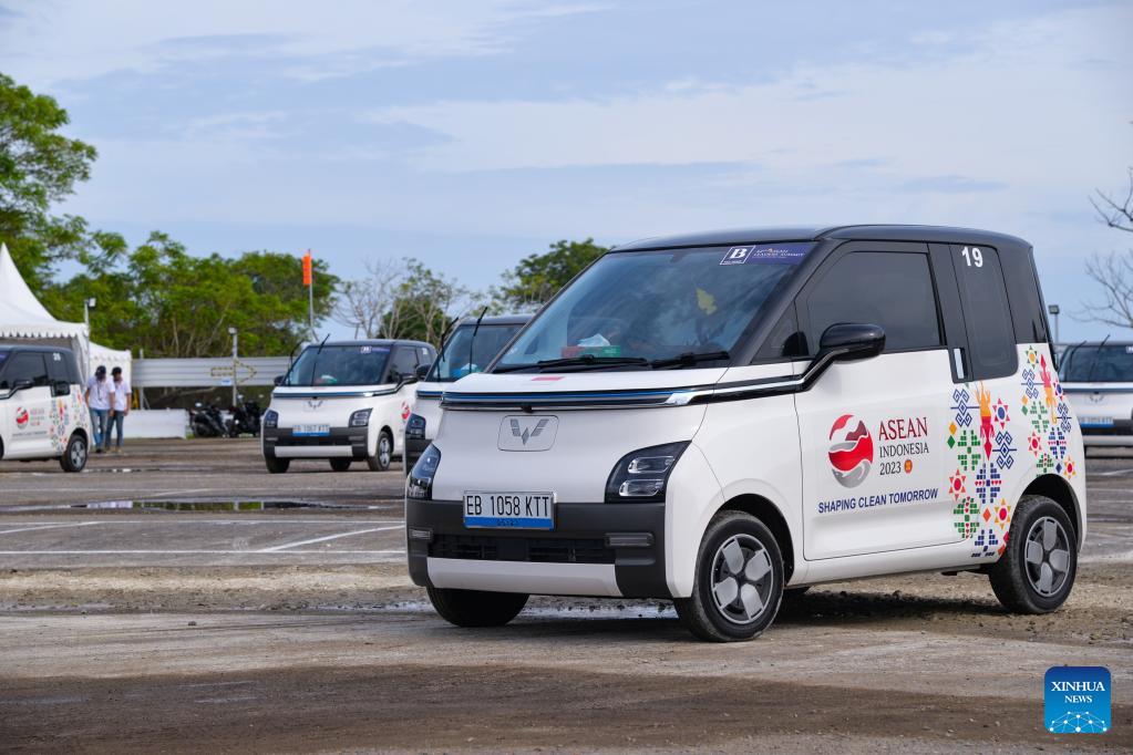 Driving Wuling Wuling EVs driving transition to greener mobility in Indonesia- China ...